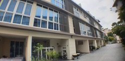 Sovereign @ Simon (D19), Terrace #181761992